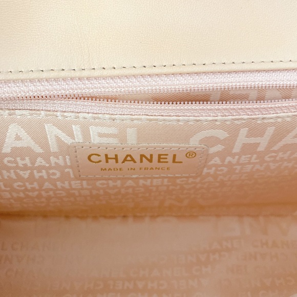 SOLD ✨Chanel Limited Edition Karl Lagerfeld Print Satin Stitch Chain Scarf Bag - Picture 11 of 17